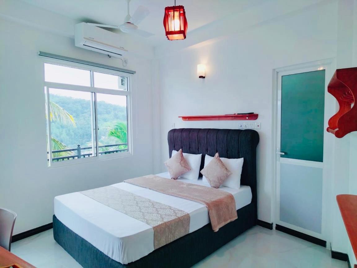 Hotel Mountain View Kandy Exterior foto